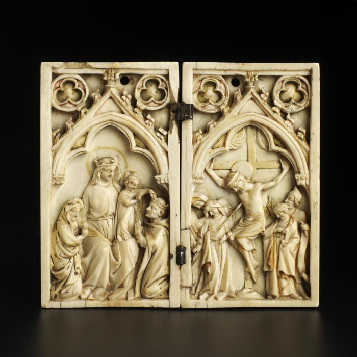 Diptych, 1 register, 1 arch across (plaquettes) (Front)