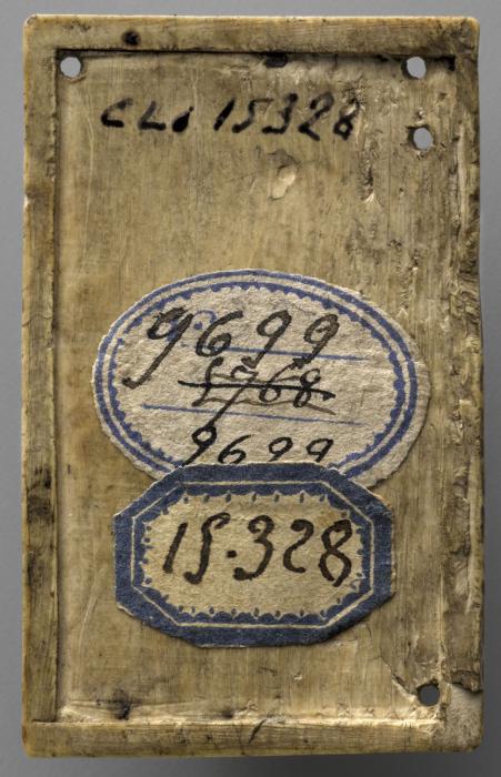 Panel (possibly a writing tablet), 1 register, 1 arch across (plaquette; tablette à écrire) (Back)
