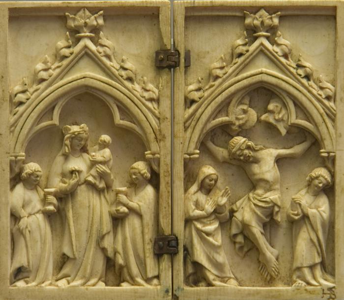 Diptych, 1 register, 1 arch across (plaquettes) (Front)