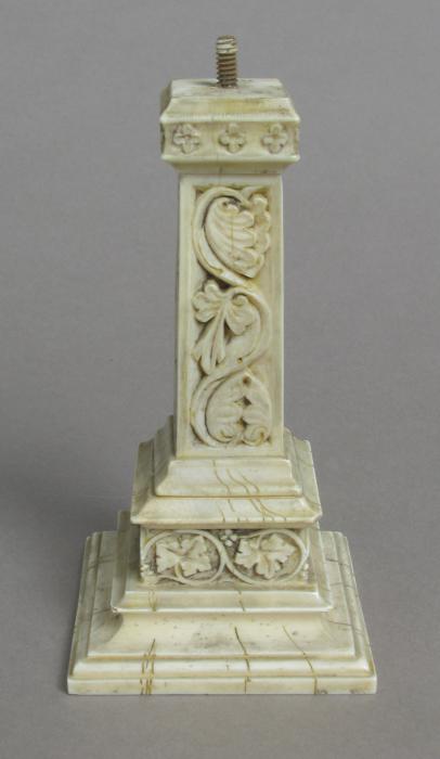 Head of crozier (crosse) (Base)