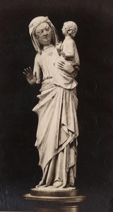 Statuette; known as the Révoil Virgin and Child (Vierge à l'enfant Révoil) (Front)
