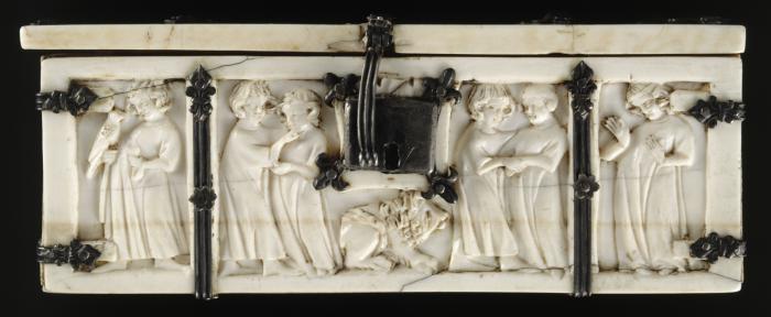 Casket (coffret) (Body, front)