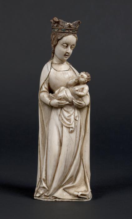 Statuette (Front)