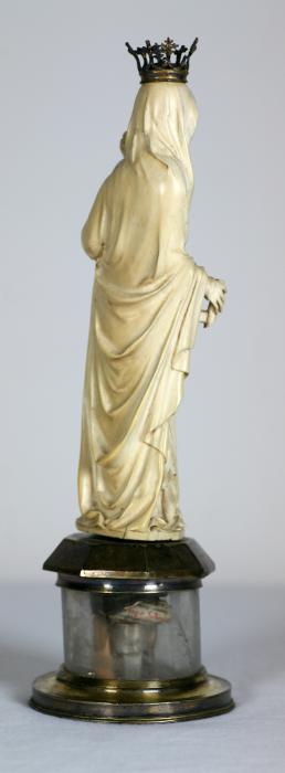 Statuette (Back)
