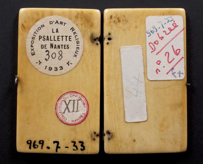 Diptych, 1 register, 1 arch across (plaquettes) (Back)