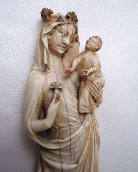 Relief (appliqué) (Front, detail)