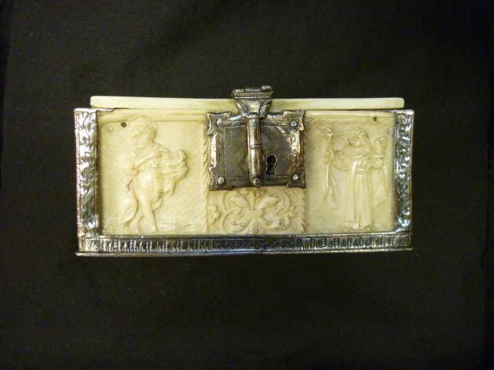 Casket (coffret) (Body, front)