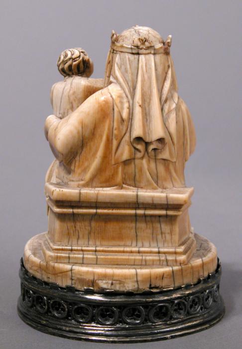 Statuette (Back)