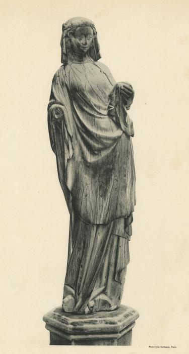 Statuette (Front)