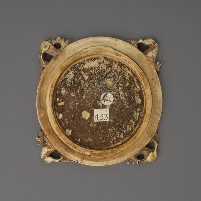 Mirror case (valve de miroir) (Back)