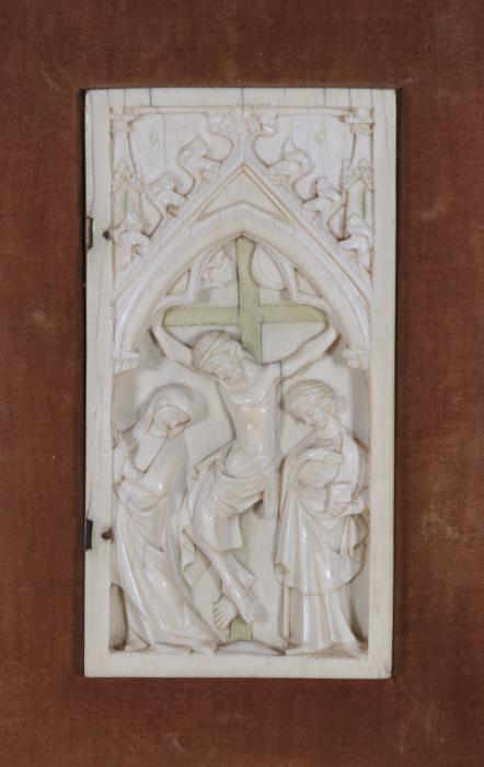 Wing, right (fragment of a diptych), 1 register, 1 arch across (plaquette) (Front)
