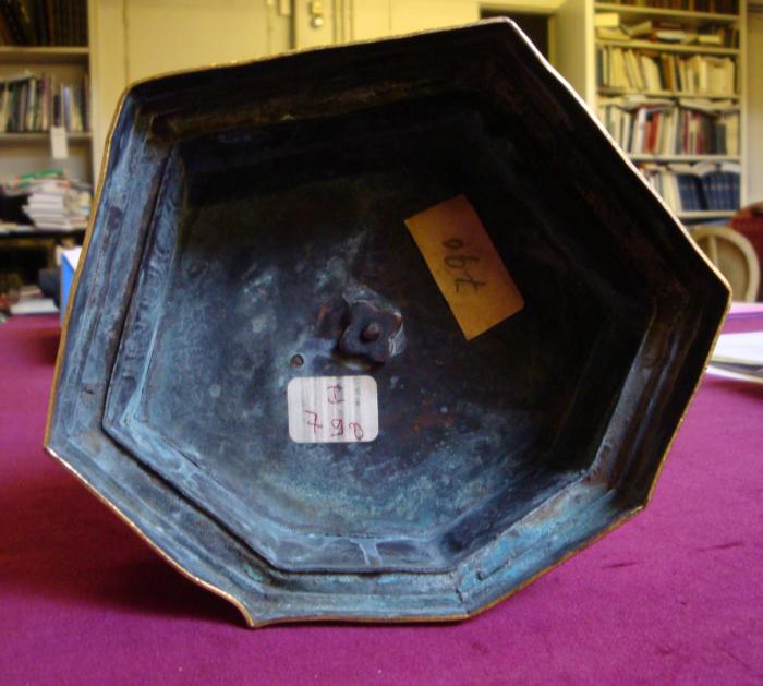 Statuette (Bottom)