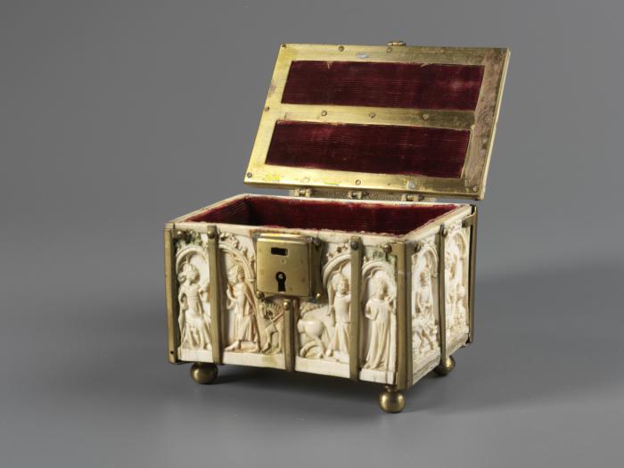 Casket (coffret; frise d'arcatures) (Front, open)