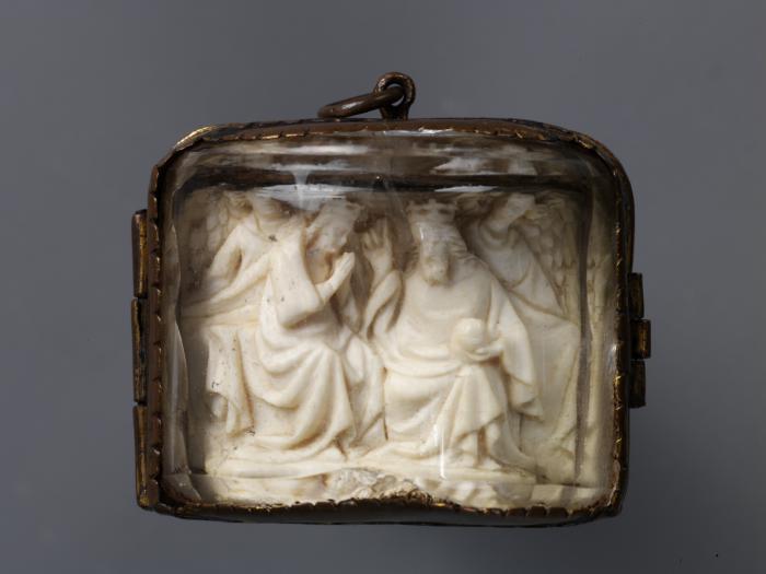 Panel, 1 register (plaquette) (Front)