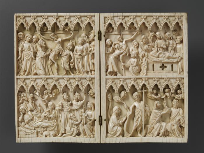 Diptych, 2 registers, 7 arches across (frise d'arcatures) (Front)