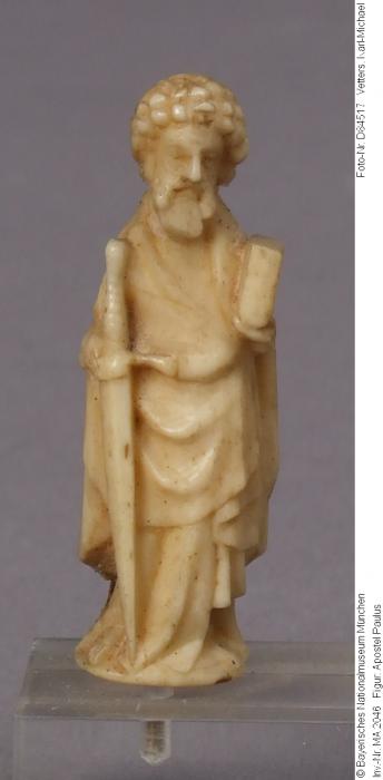 Statuette (Front)