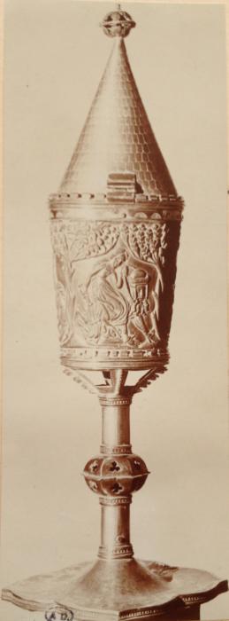 Chalice-shaped reliquary or pyxis (?) (Side 1)