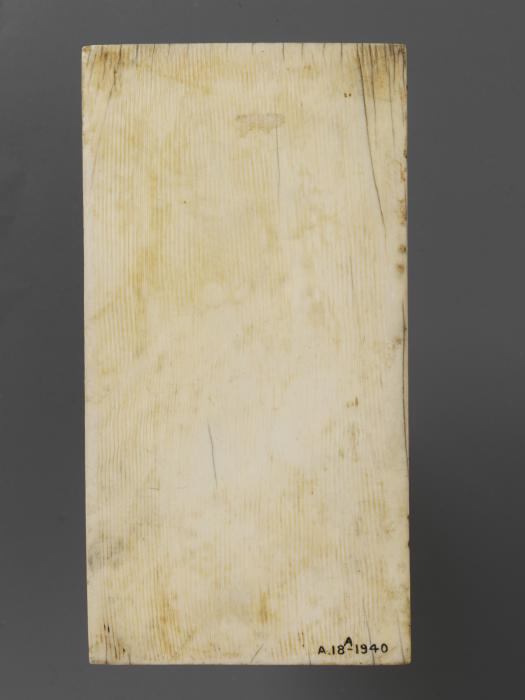 Diptych, 2 registers, 4 arches across (frise d'arcatures, colonnettes) (Wing, left, back)