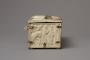Casket (coffret) (End, right)